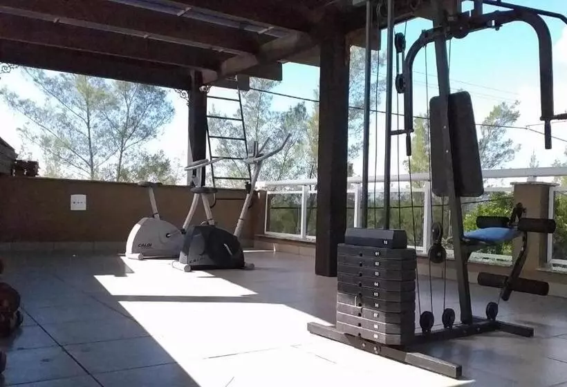 ペンション Airport Pousada