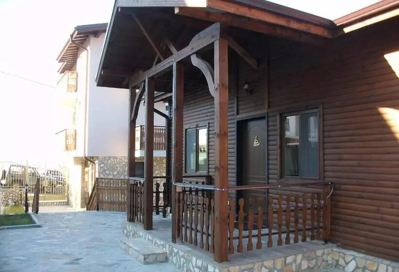 پانسیون Andreevite Houses