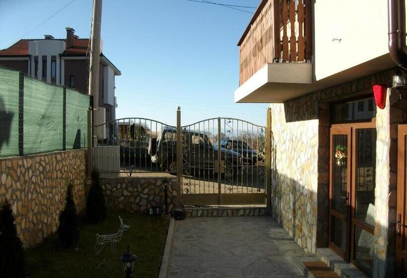 بنسيون Andreevite Houses