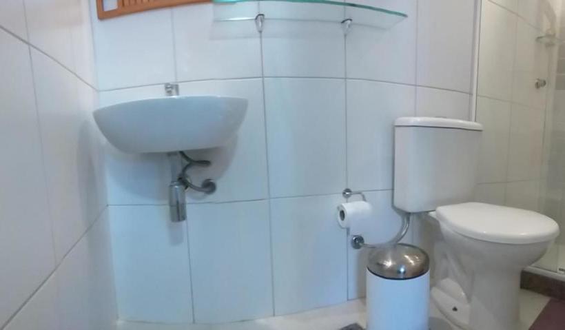 פנסיון Airport Pousada