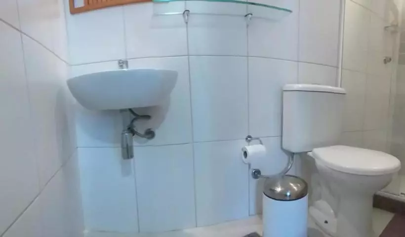 ペンション Airport Pousada