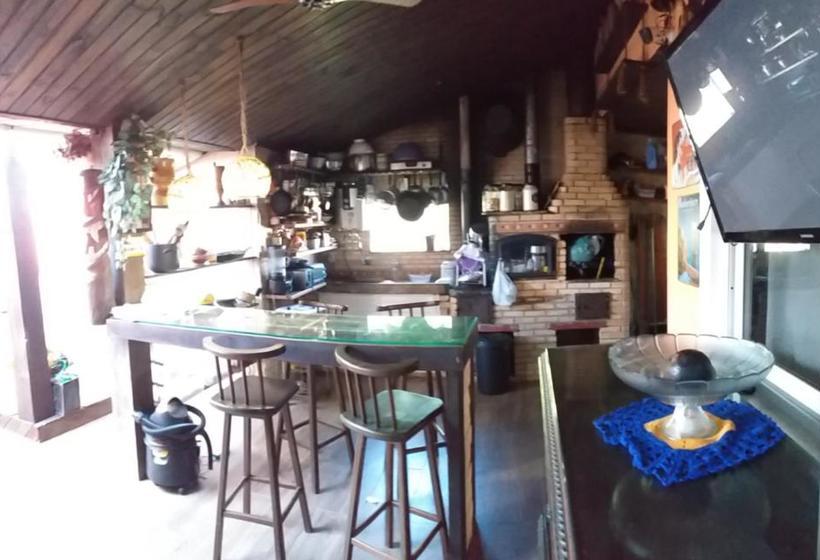 פנסיון Airport Pousada