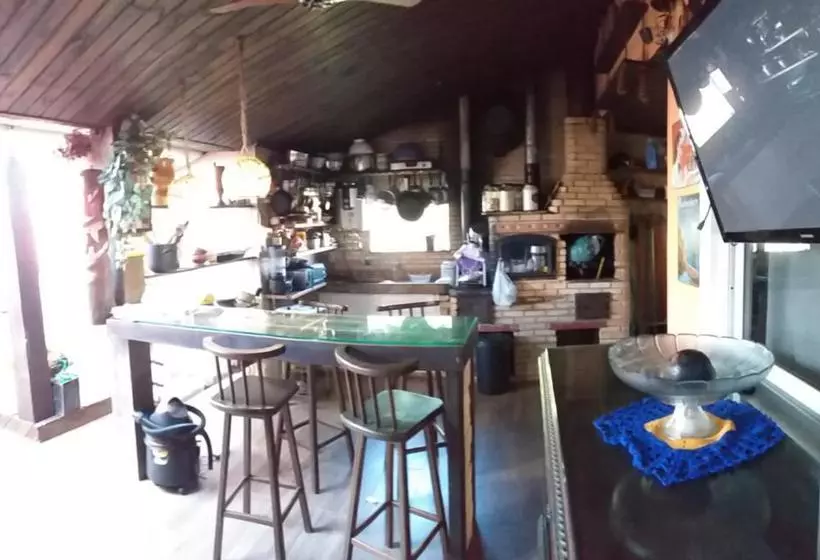 ペンション Airport Pousada