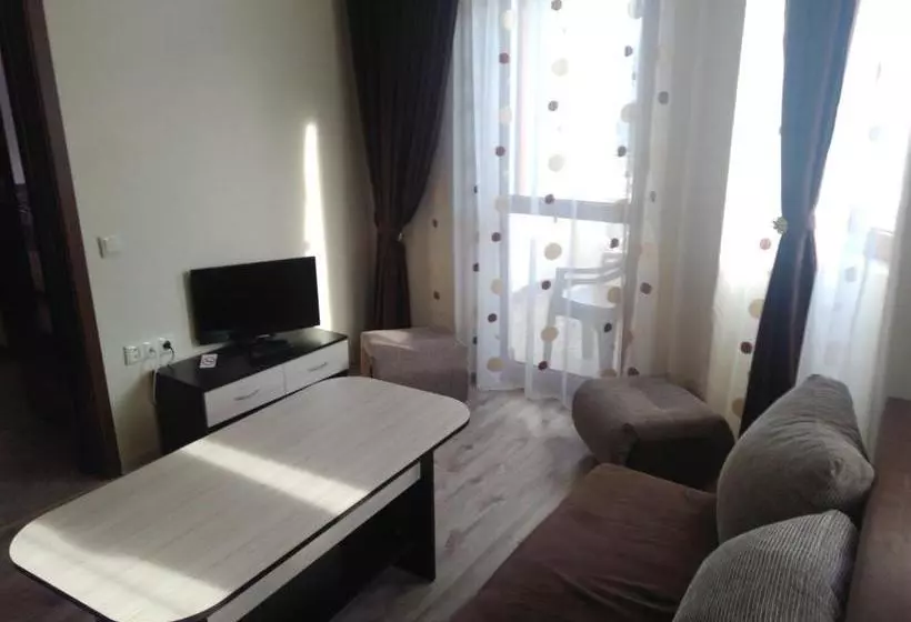 ペンション Family Hotel Relaxa