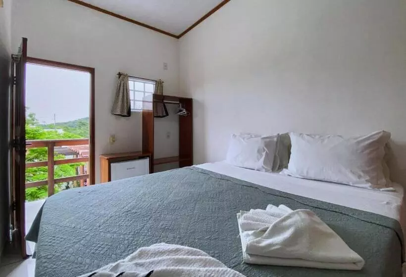 ペンション Pousada Alterosa