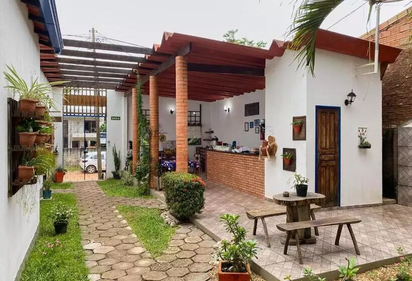 ペンション Pousada Alterosa