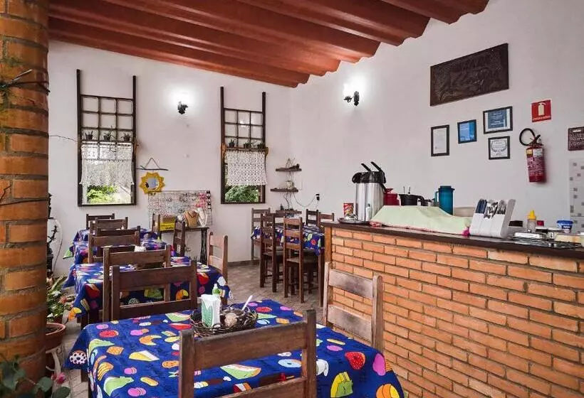 ペンション Pousada Alterosa