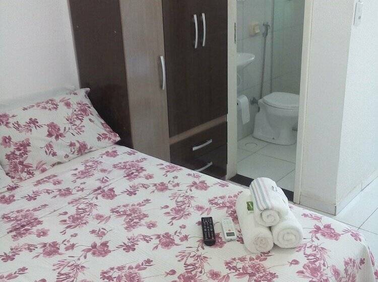 پانسیون Pousada Casa Verde