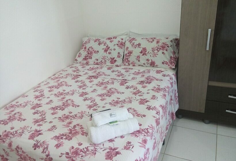 پانسیون Pousada Casa Verde