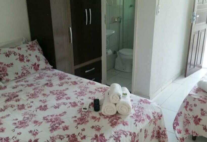 پانسیون Pousada Casa Verde