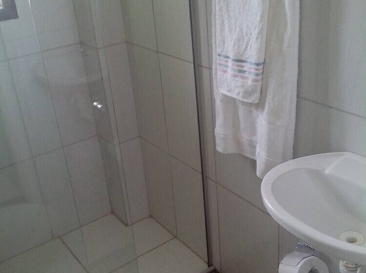 پانسیون Pousada Casa Verde