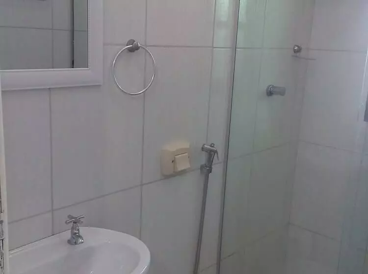 Majatalo Pousada Casa Verde