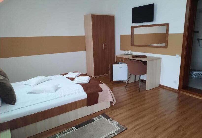 بنسيون Villa Prestige