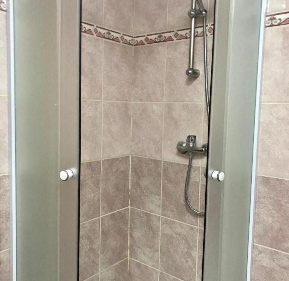 پانسیون Casa Genesini