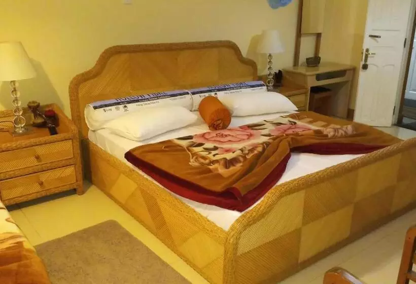 Majatalo Highcliffe Guesthouse