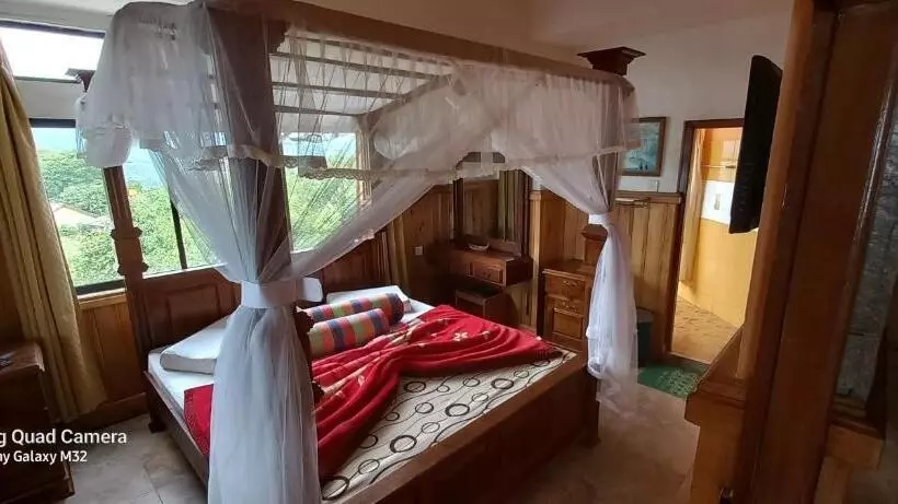 Majatalo Highcliffe Guesthouse