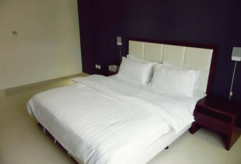 Romooz Inn Hotel Suites