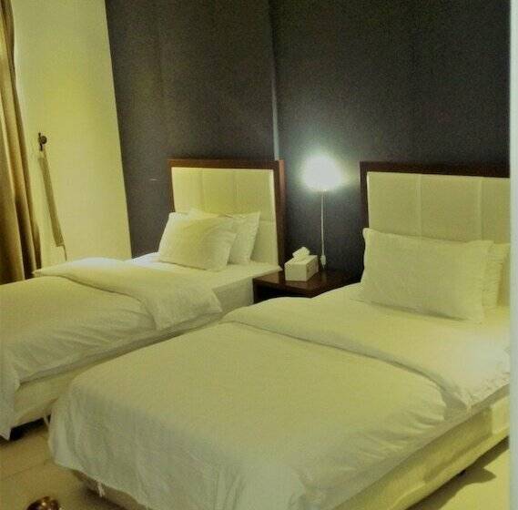 Romooz Inn Hotel Suites