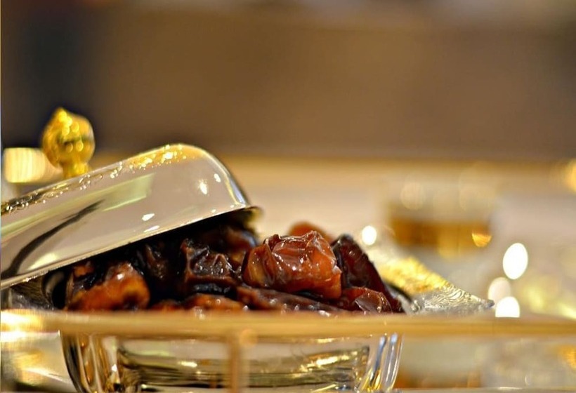 Romooz Inn Hotel Suites