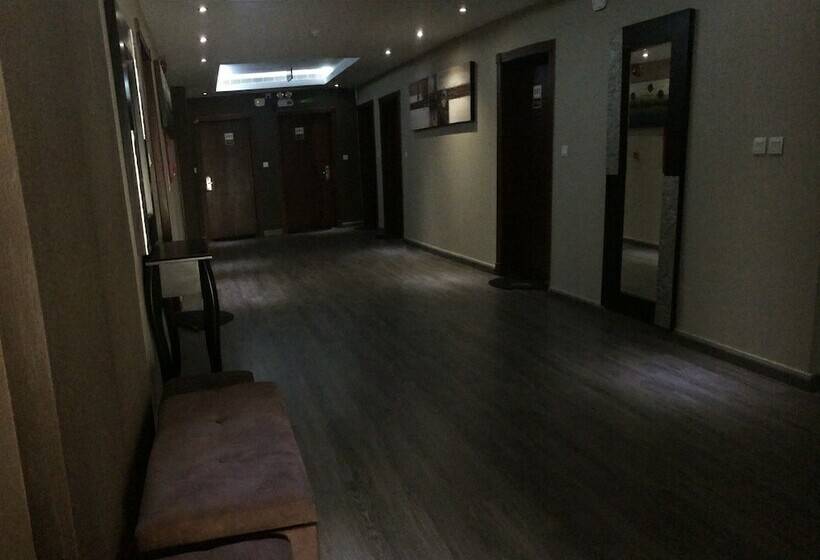 Romooz Inn Hotel Suites