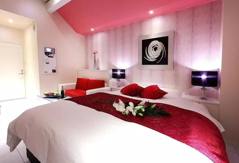 Hotel L Eclair