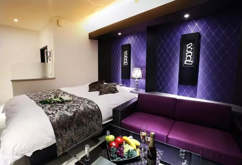Hotel L Eclair