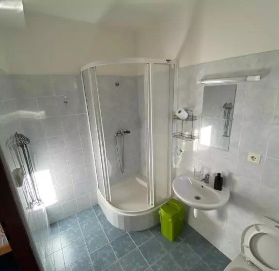 Majatalo Chata Svinec