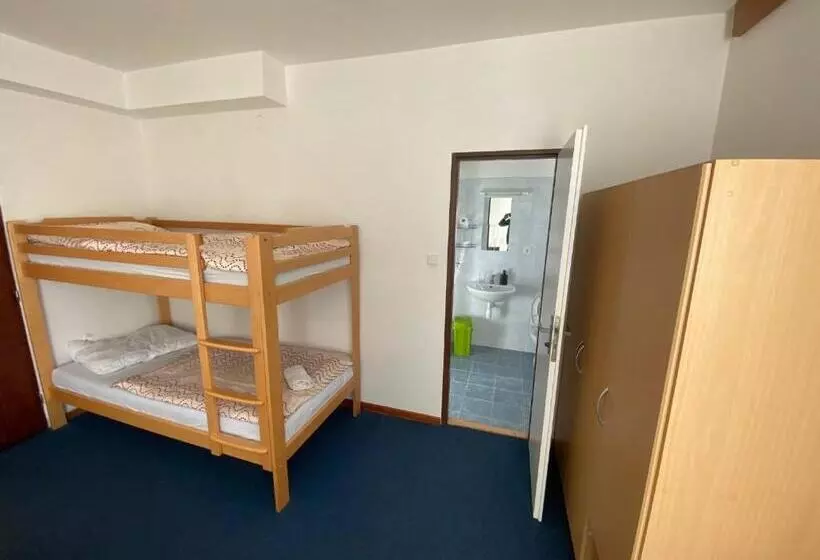 Majatalo Chata Svinec