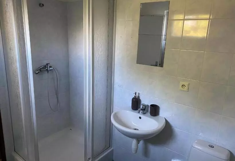 Majatalo Chata Svinec