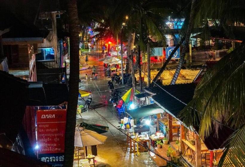 פנסיון Green Ocean Koh Rong