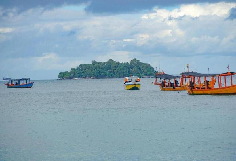 פנסיון Green Ocean Koh Rong