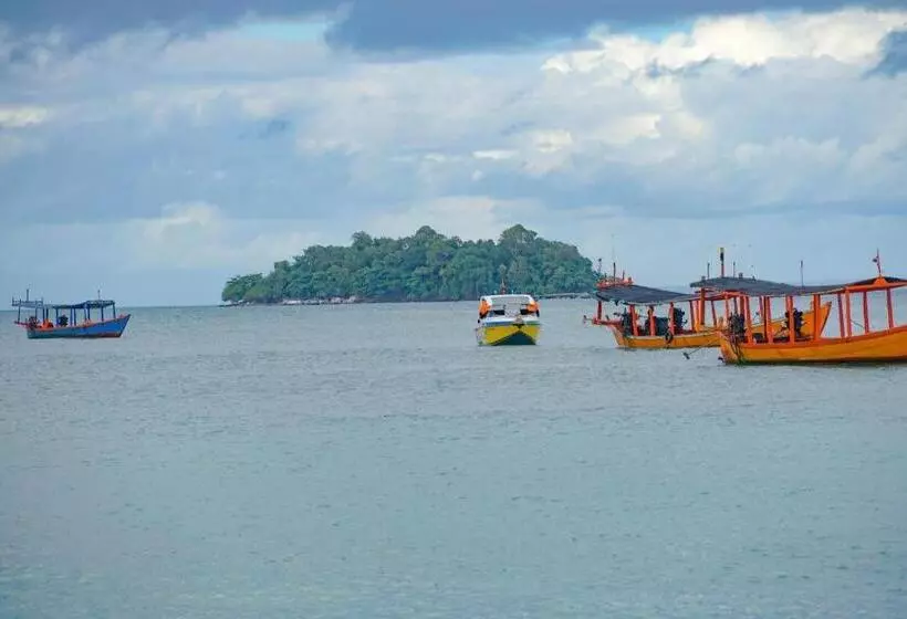 پانسیون Green Ocean Koh Rong