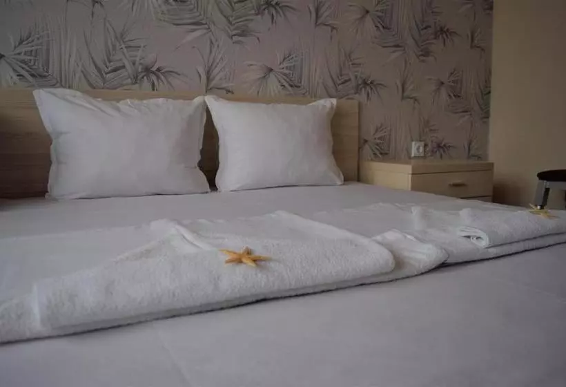 پانسیون Guest House Gloria