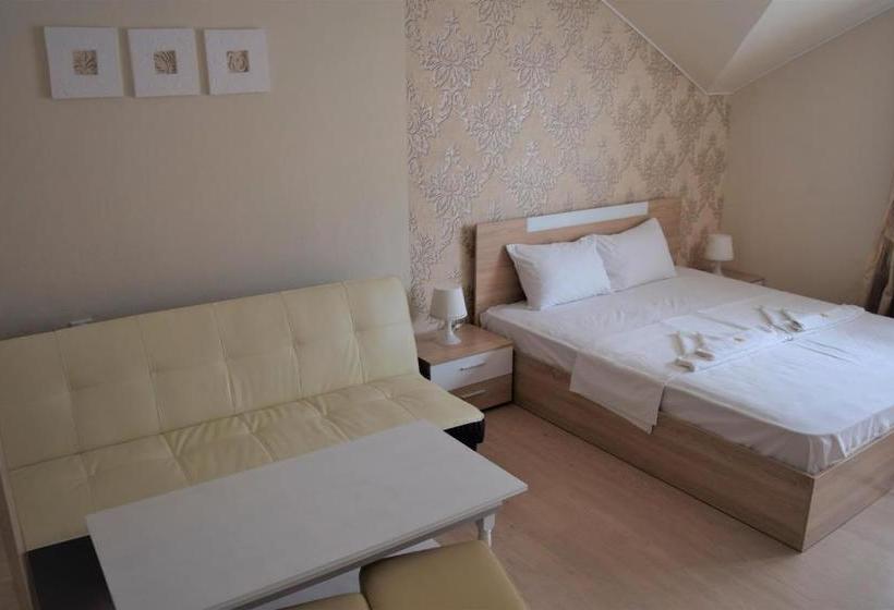 پانسیون Guest House Gloria