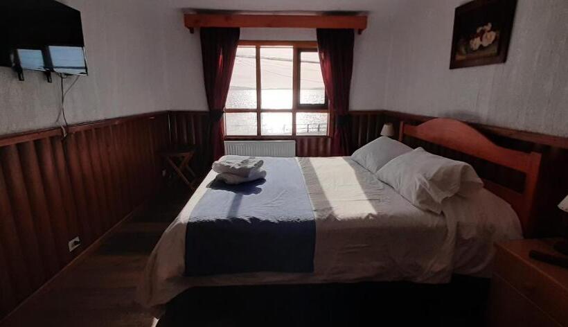 پانسیون Hostal Vista Al Mar Hct