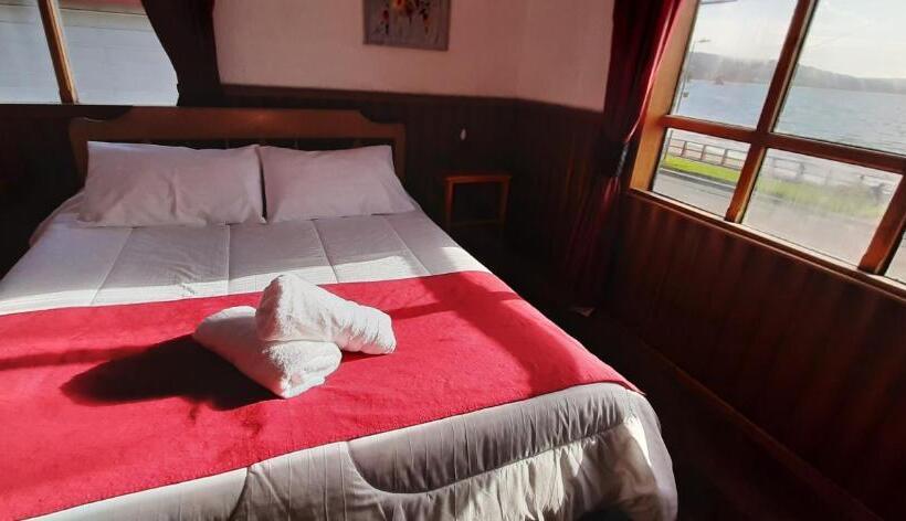 پانسیون Hostal Vista Al Mar Hct