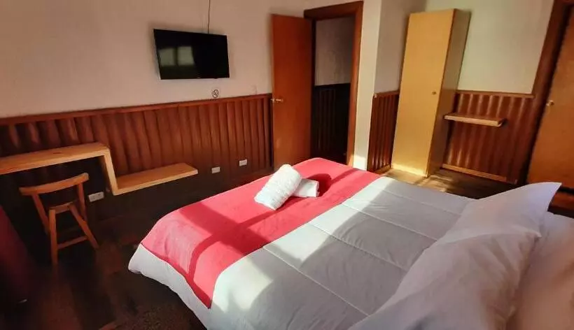 Majatalo Hostal Vista Al Mar Hct