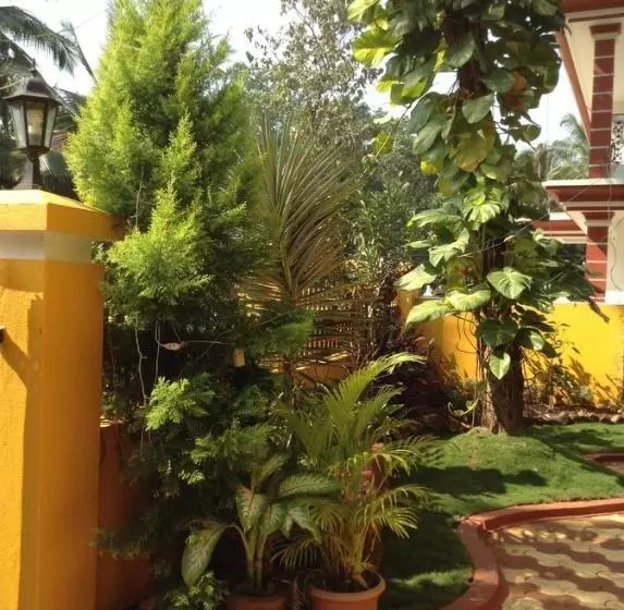 پانسیون Minria Guest House