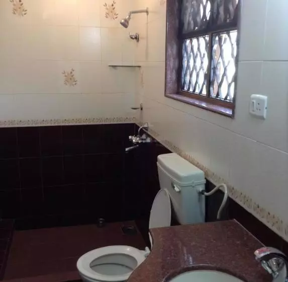 پانسیون Minria Guest House