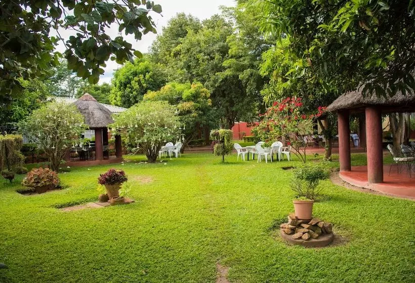 پانسیون Nelly S Guesthouse