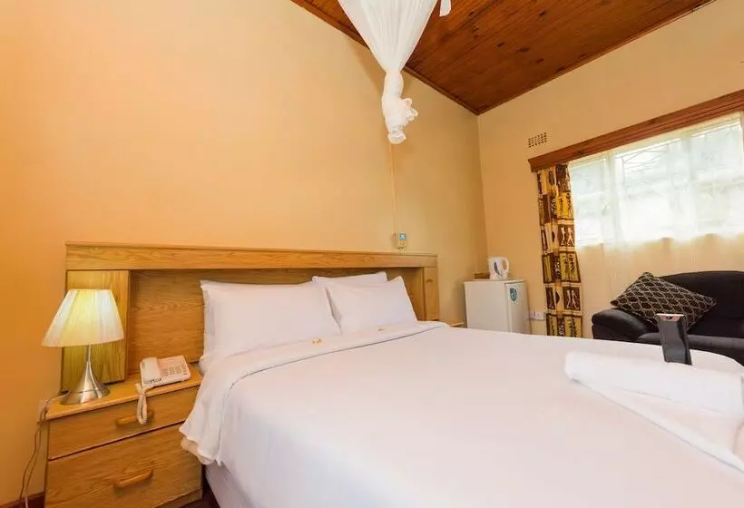 پانسیون Nelly S Guesthouse