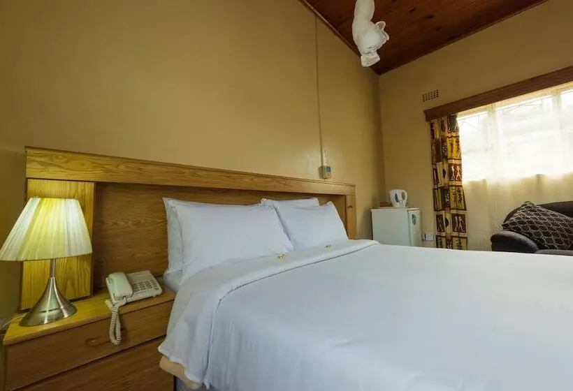 پانسیون Nelly S Guesthouse