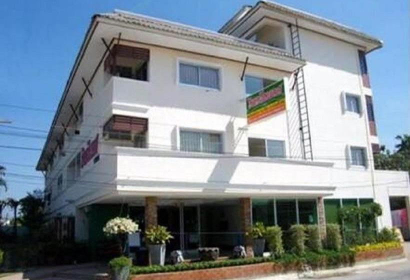 פנסיון Rinradee Place