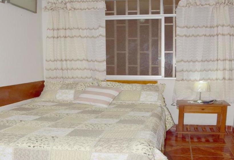 پانسیون Casa Del Huesped   Guest House