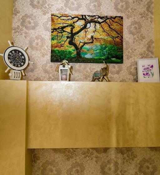 ペンション Floare De Iris