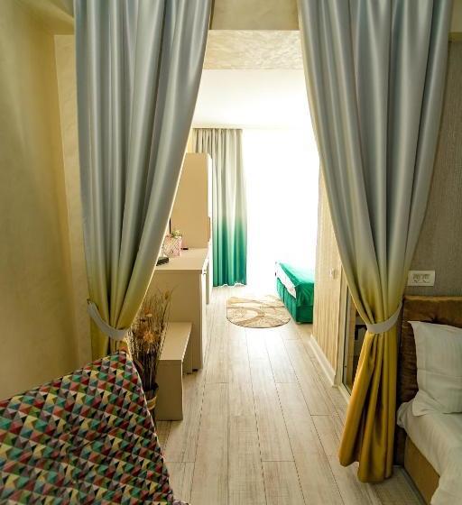 ペンション Floare De Iris