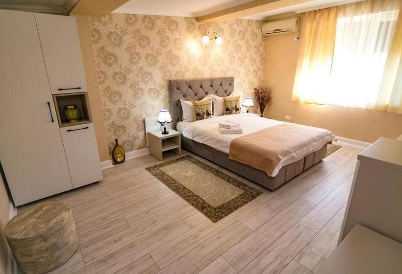 ペンション Floare De Iris