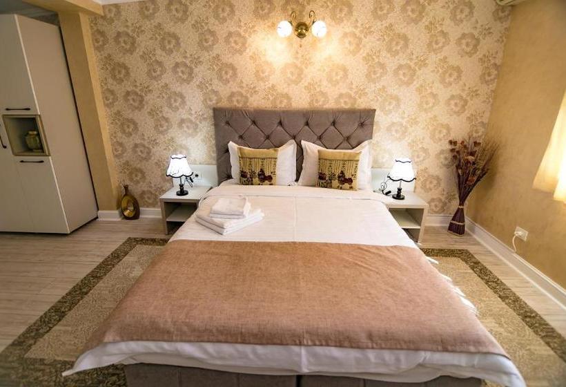 ペンション Floare De Iris