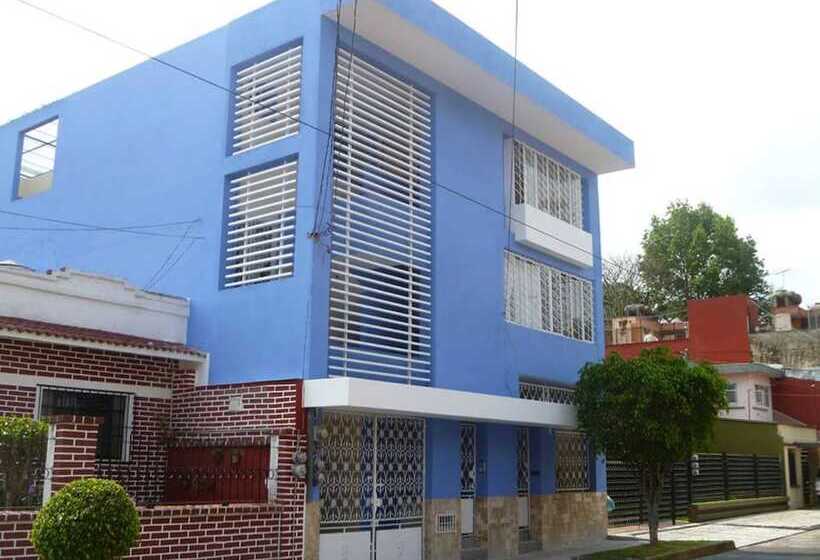 La Pension Casa Azul   Hostel