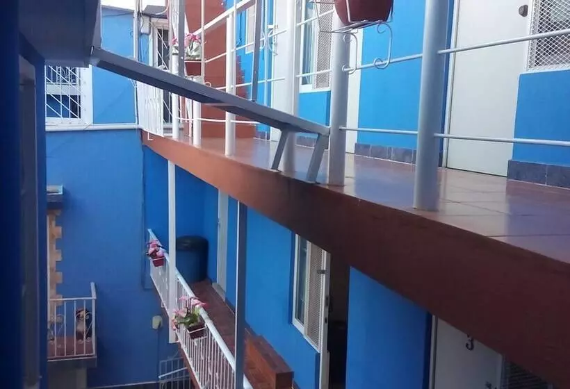 La Pension Casa Azul   Hostel